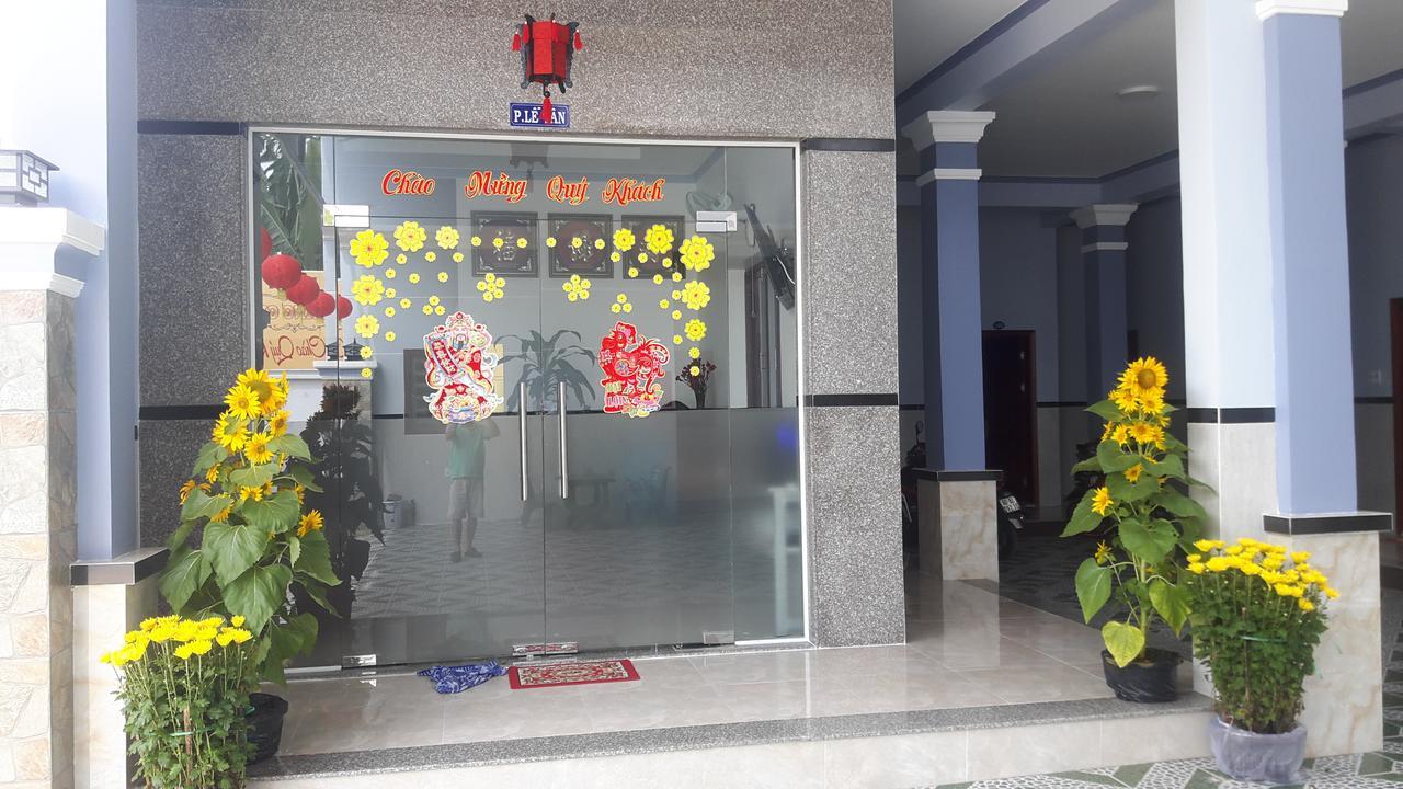 Motel Hoang Gia Long Khanh Εξωτερικό φωτογραφία