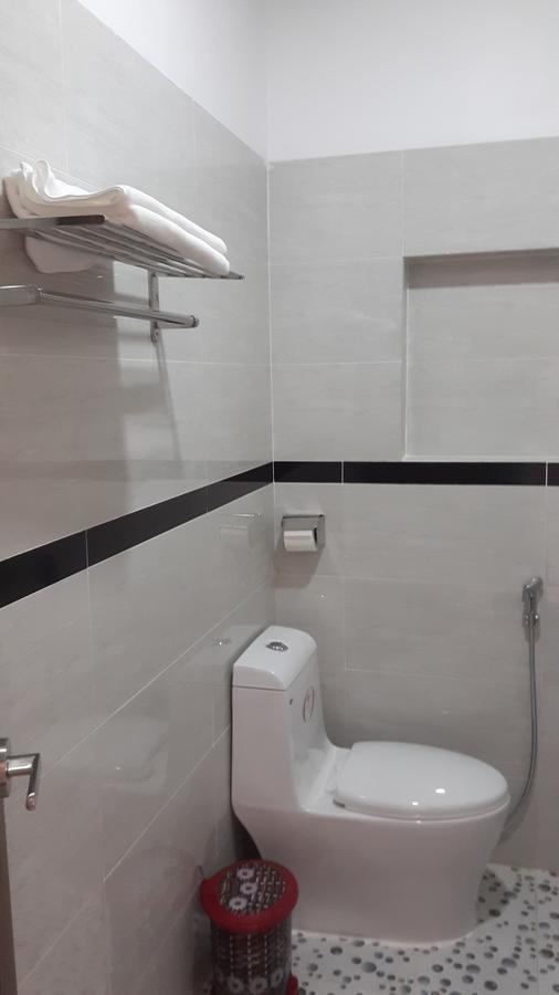 Motel Hoang Gia Long Khanh Εξωτερικό φωτογραφία