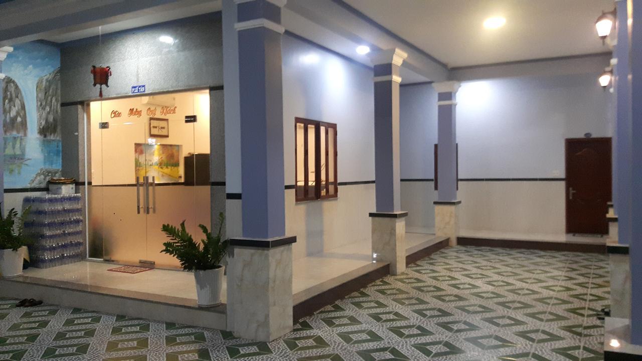 Motel Hoang Gia Long Khanh Εξωτερικό φωτογραφία