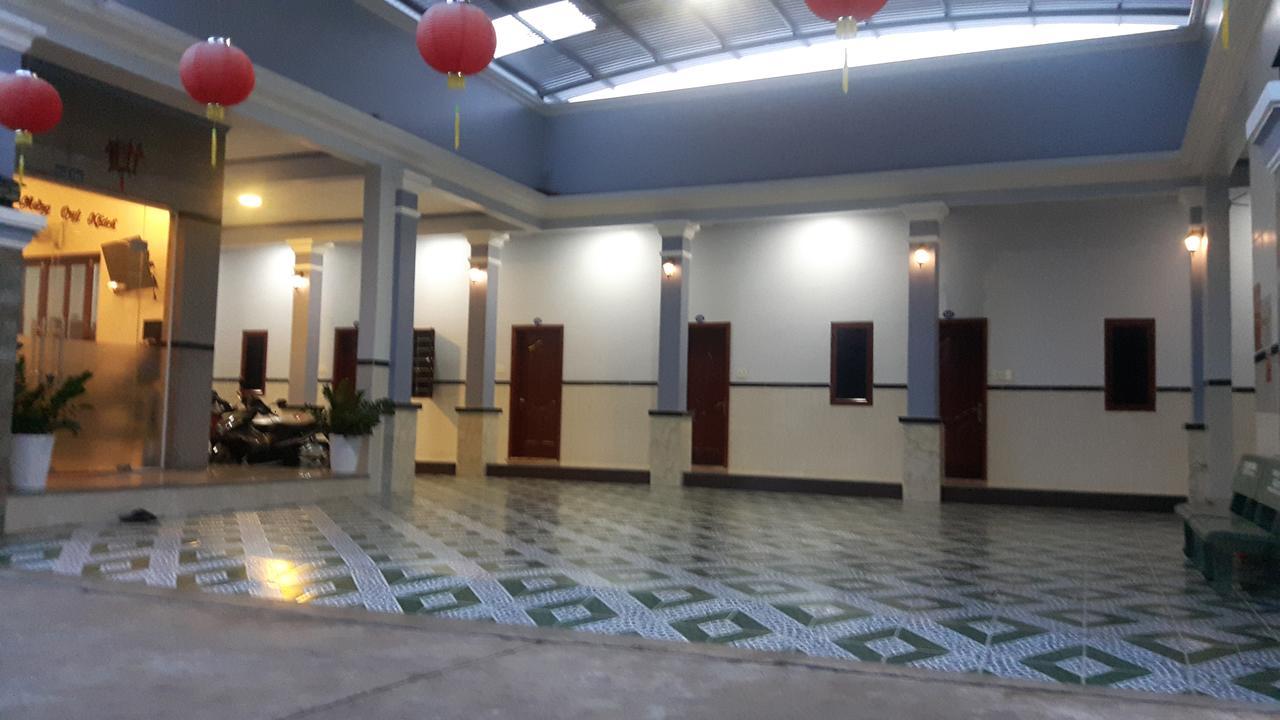Motel Hoang Gia Long Khanh Εξωτερικό φωτογραφία