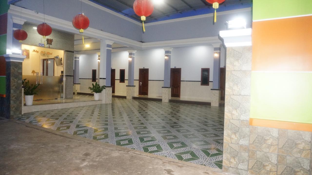 Motel Hoang Gia Long Khanh Εξωτερικό φωτογραφία